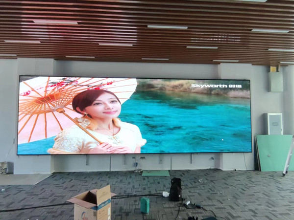 五指山P1.53led小间距屏安装案例